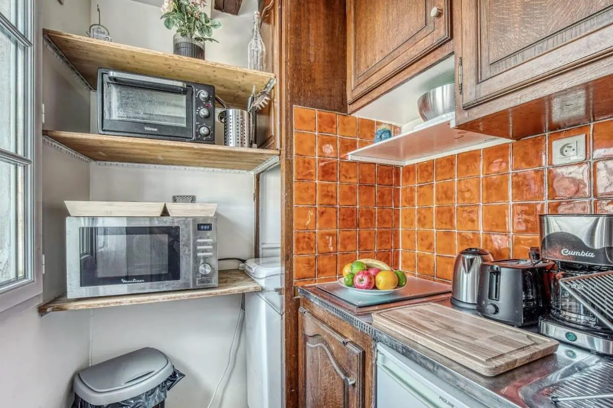 Latin Quarter & Pantheon Studio - Cityapartmentstay *