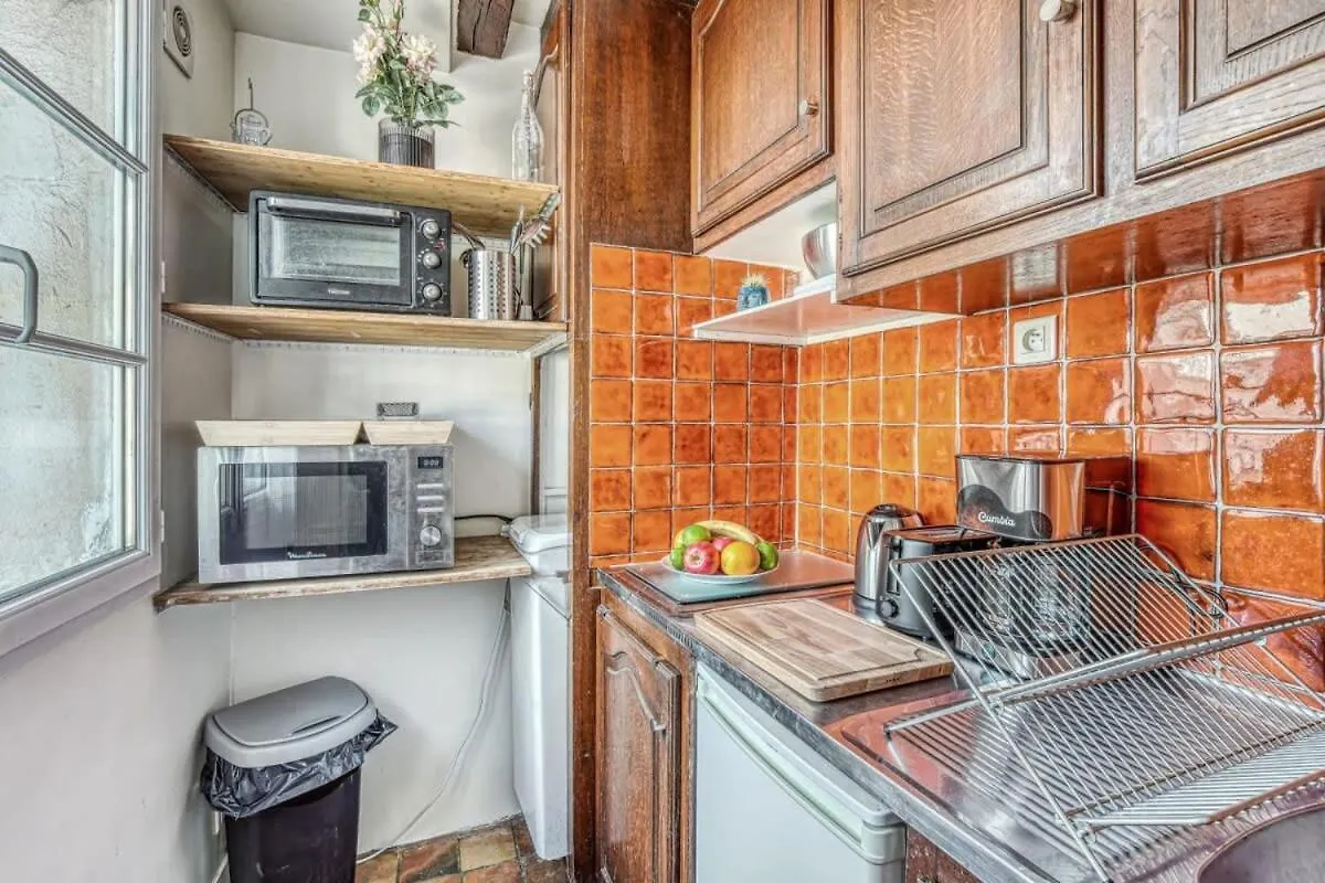Latin Quarter & Pantheon Studio - Cityapartmentstay